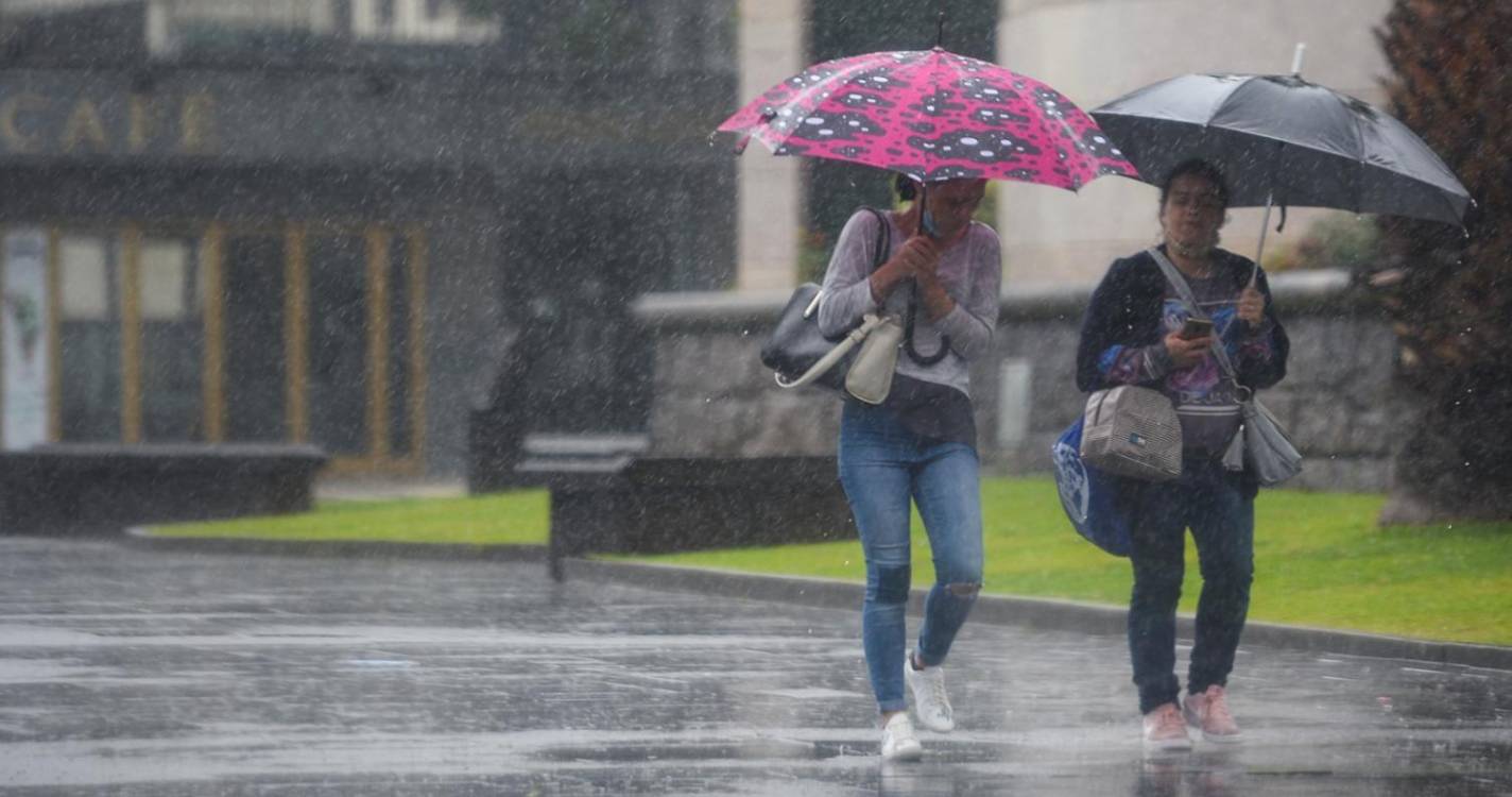 Depressão Nelson traz chuva, vento e agitação marítima para a Madeira