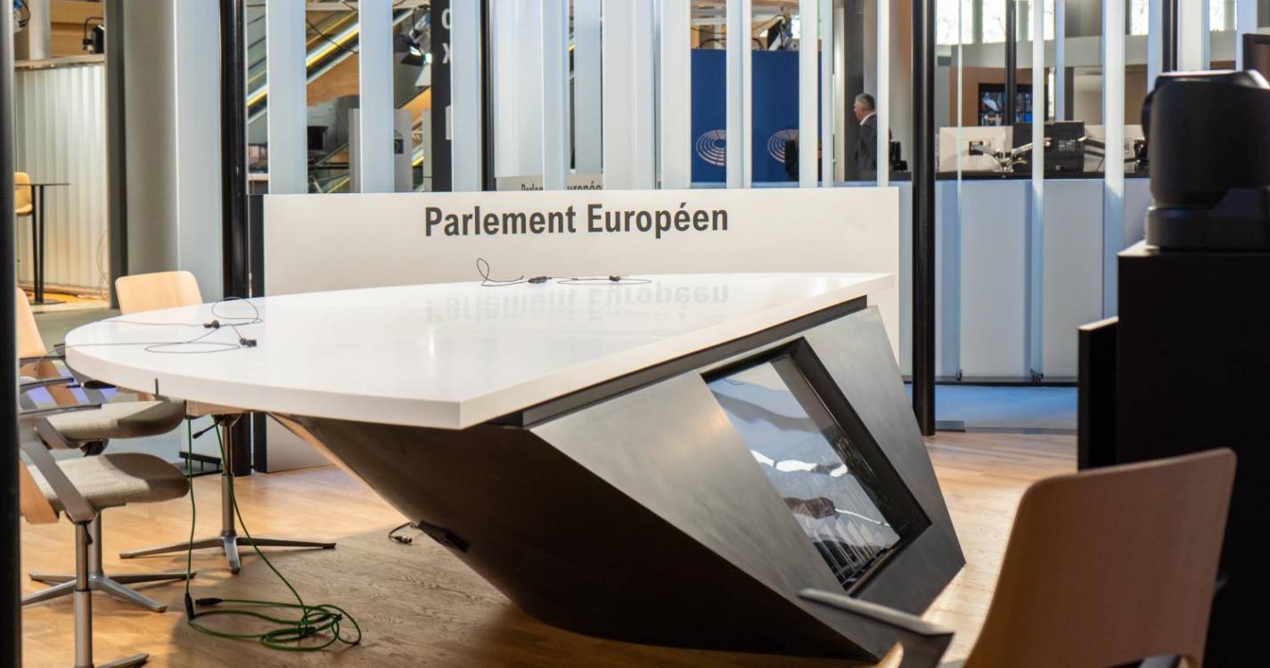 Parlamento Europeu: Estrasburgo segue a todo o gás no penúltimo dia de sessão plenária (com fotos)