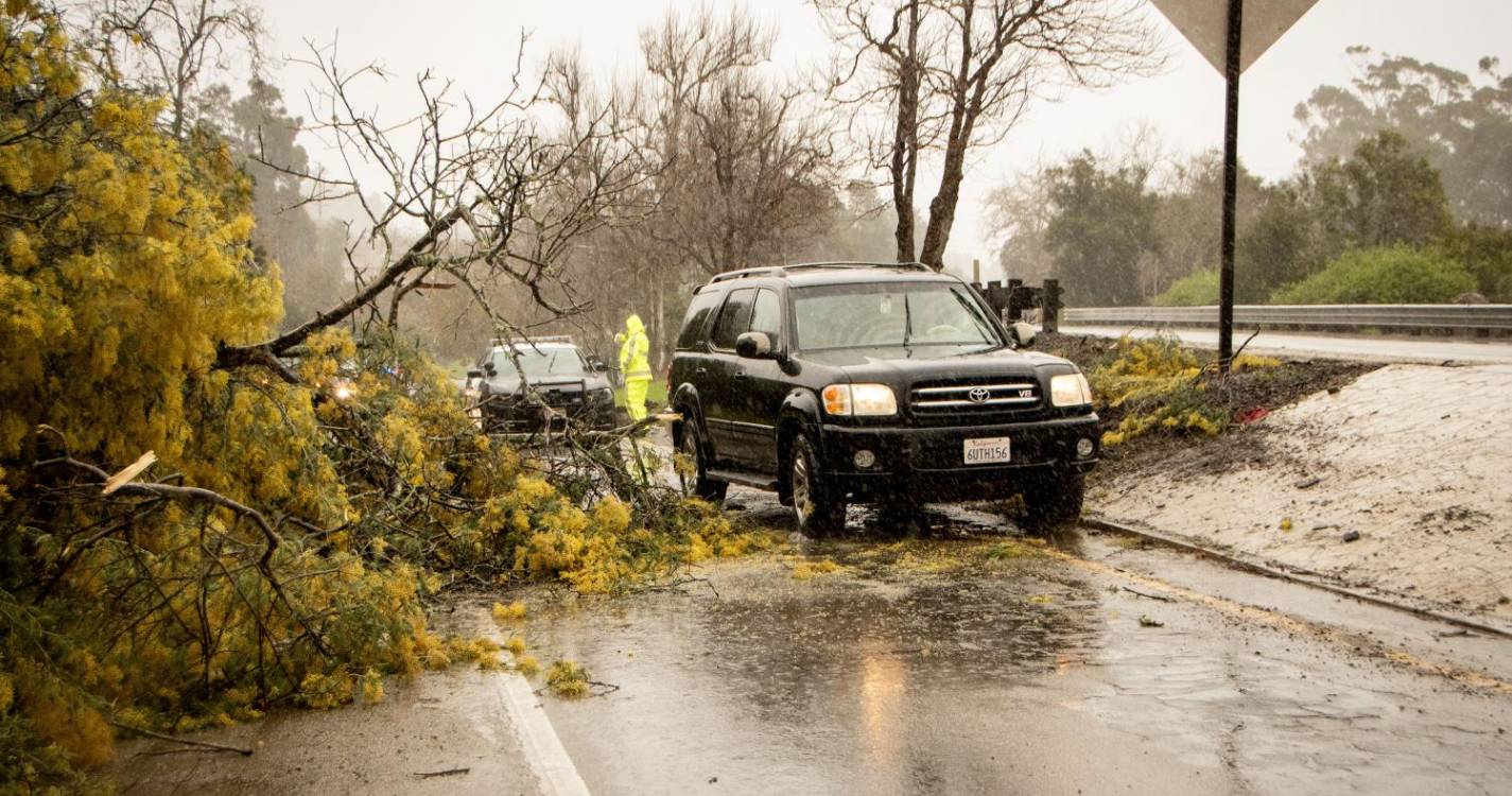 Mais de 14 milhões de pessoas em alerta na Califórnia devido a “chuvas catastróficas”
