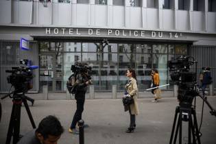 Ator Gerard Depardieu detido para interrogatório em Paris por acusações de agressão sexual