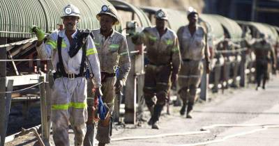 Mineradora Anglo American despede 3.700 trabalhadores na África do Sul