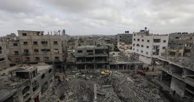 O Ministério da Saúde da Faixa de Gaza indicou também que há vítimas debaixo dos escombros e nas estradas