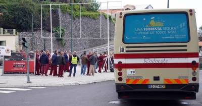 Em causa estão reivindicações para que sejam efetuadas atualizações salariais e concedidas melhores condições de trabalho, equiparáveis às verificadas na Horários do Funchal.