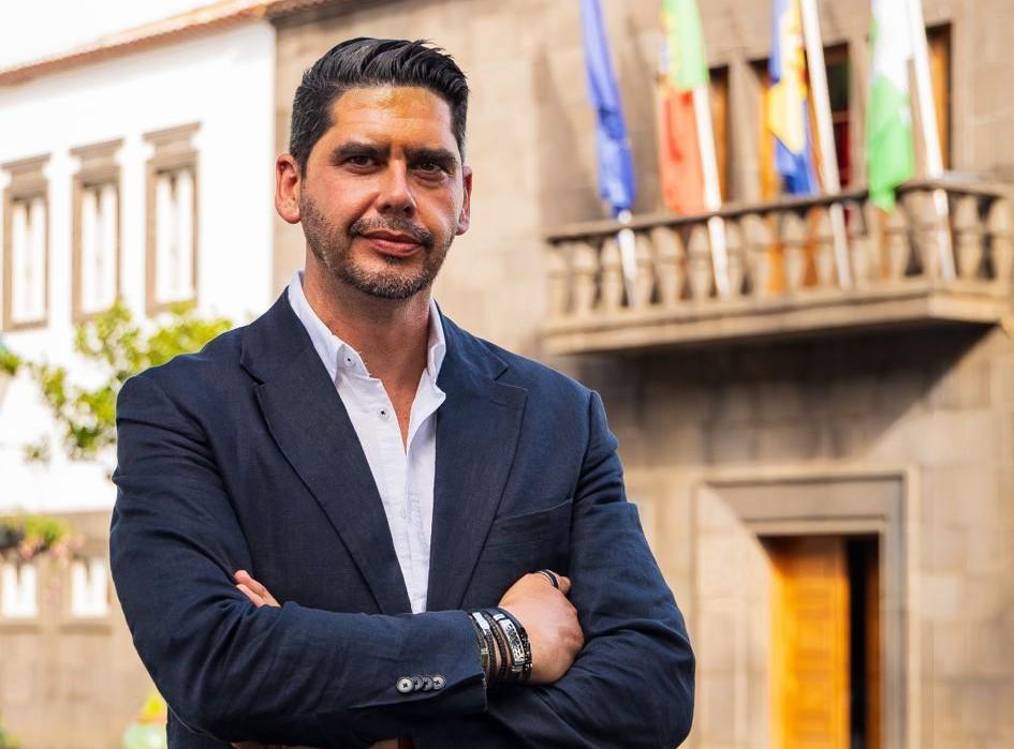 PS “exige transparência” nas obras do Portinho do Caniço