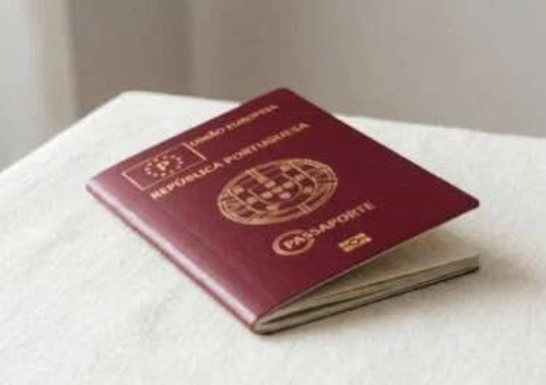 Passaporte português passa a ter validade de 10 anos