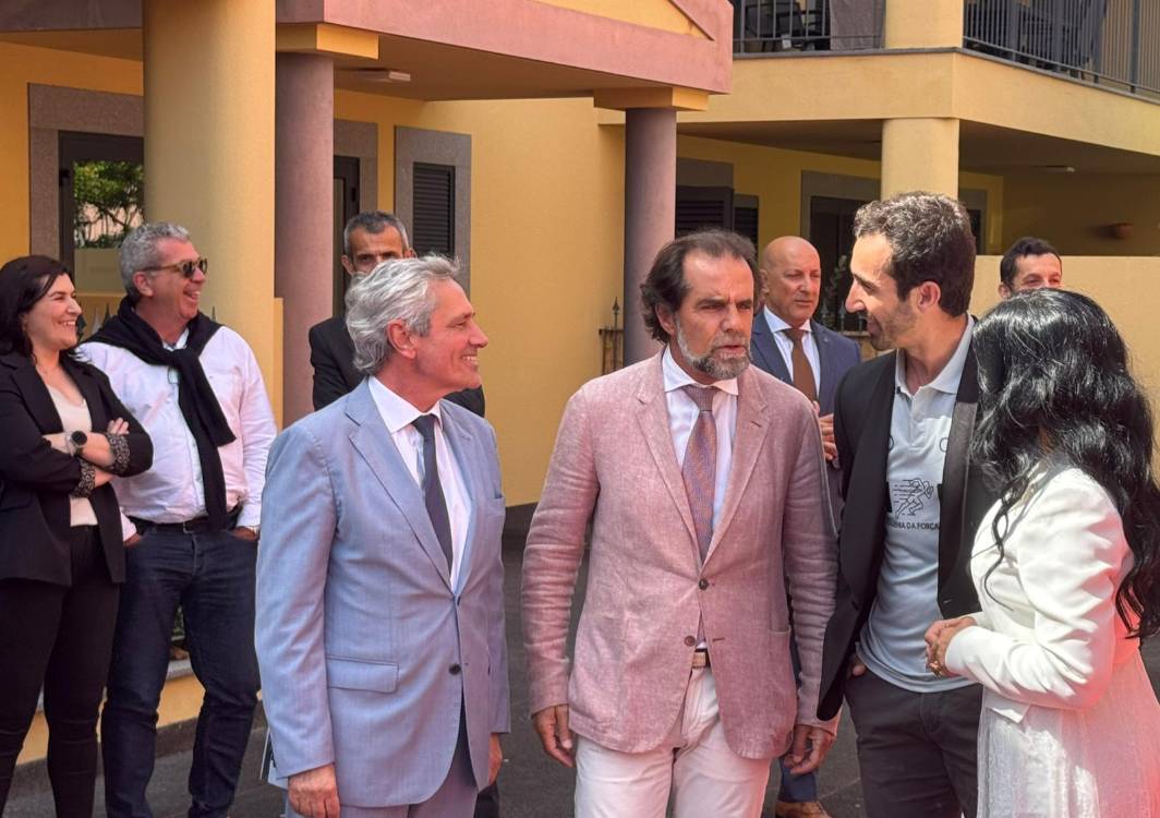 Albuquerque aguarda reunião com Montenegro para tratar “questões fundamentais”