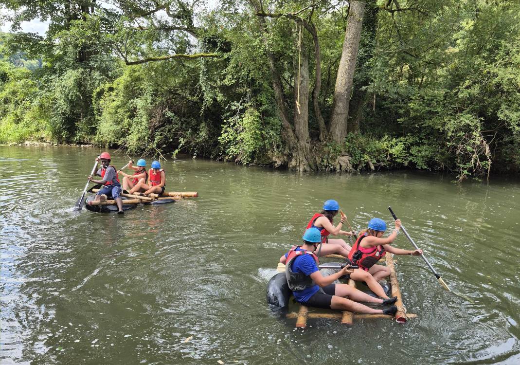 Jovens da Madeira em intercâmbio na Bélgica (com fotos)