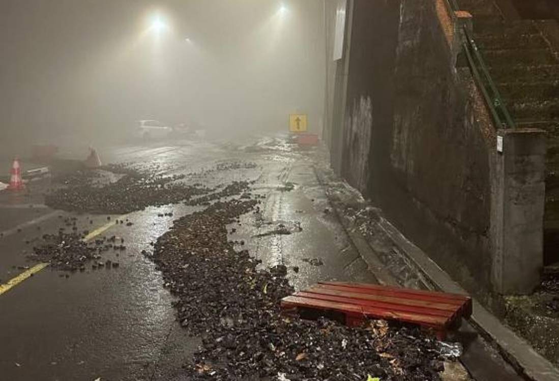 Pedras na estrada evidenciam perigo na circulação rodoviária na Boa Nova