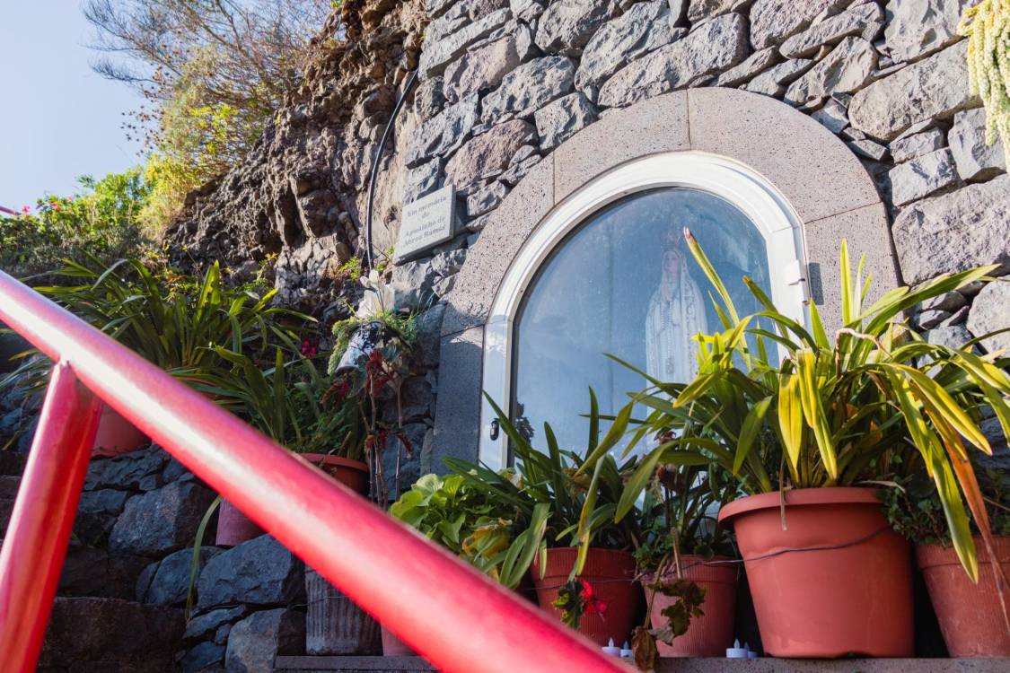 Espigão, o sítio no topo da rocha