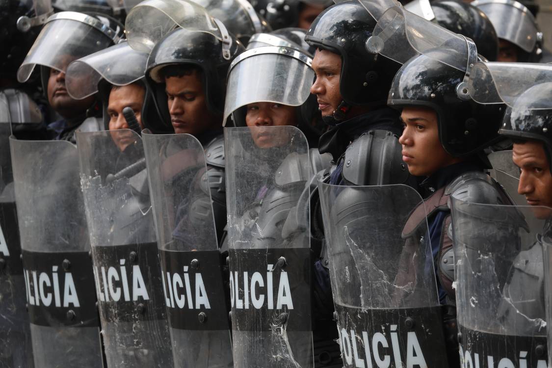 Perseguição contra jornalistas e censura continuam na Venezuela