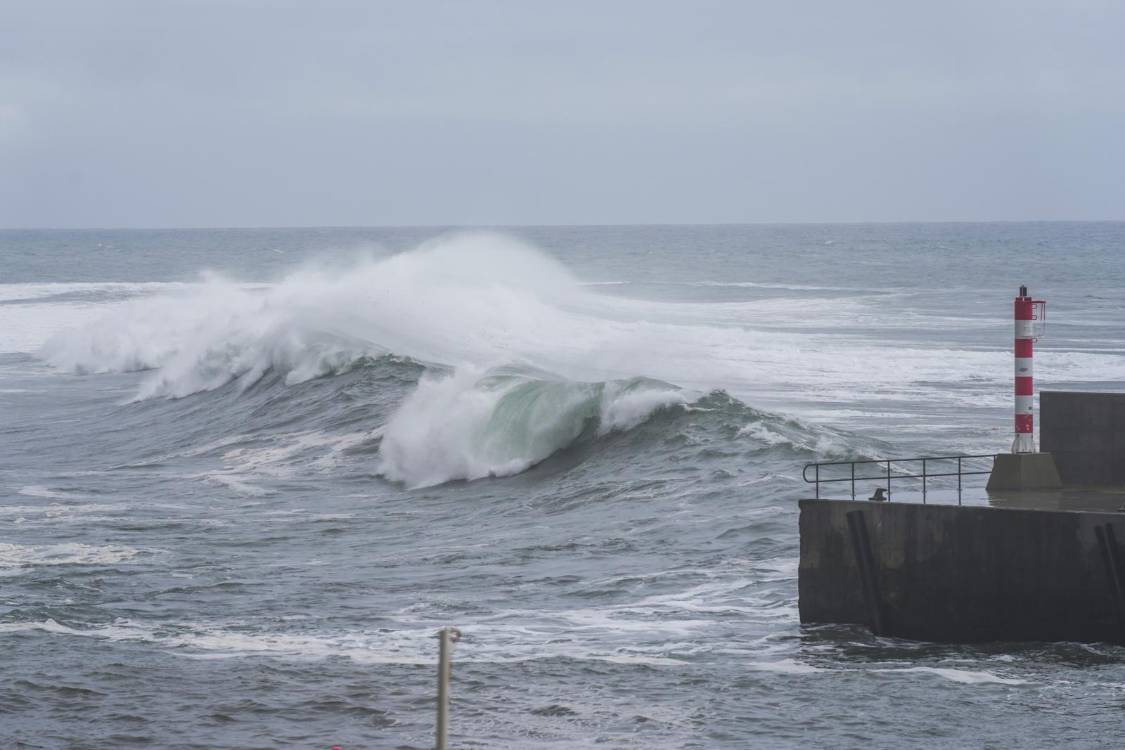 Cancelado aviso de agitação marítima forte