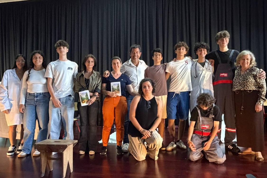 Escola Bartolomeu Perestrelo aproxima alunos da comunidade através da cultura