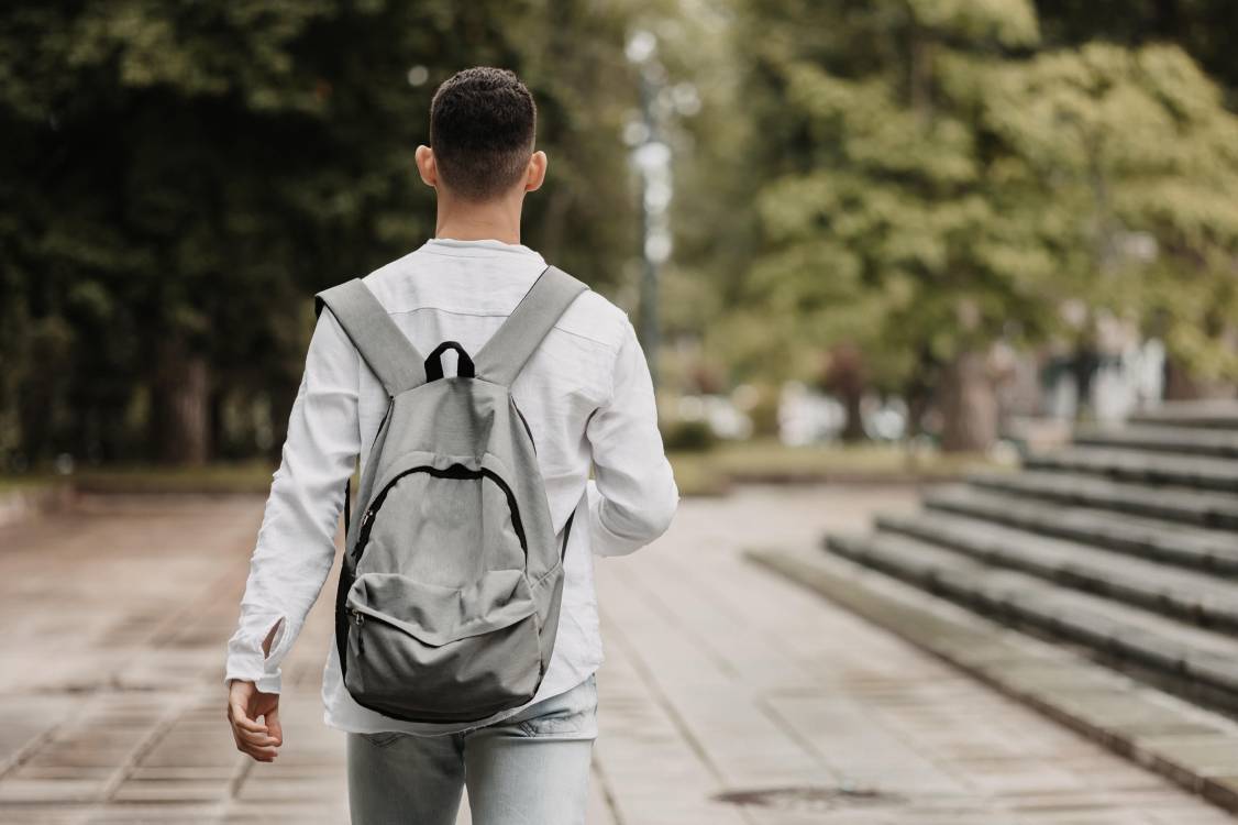 Alunos do profissional têm emprego mais depressa, mas com salários idênticos ao ensino geral