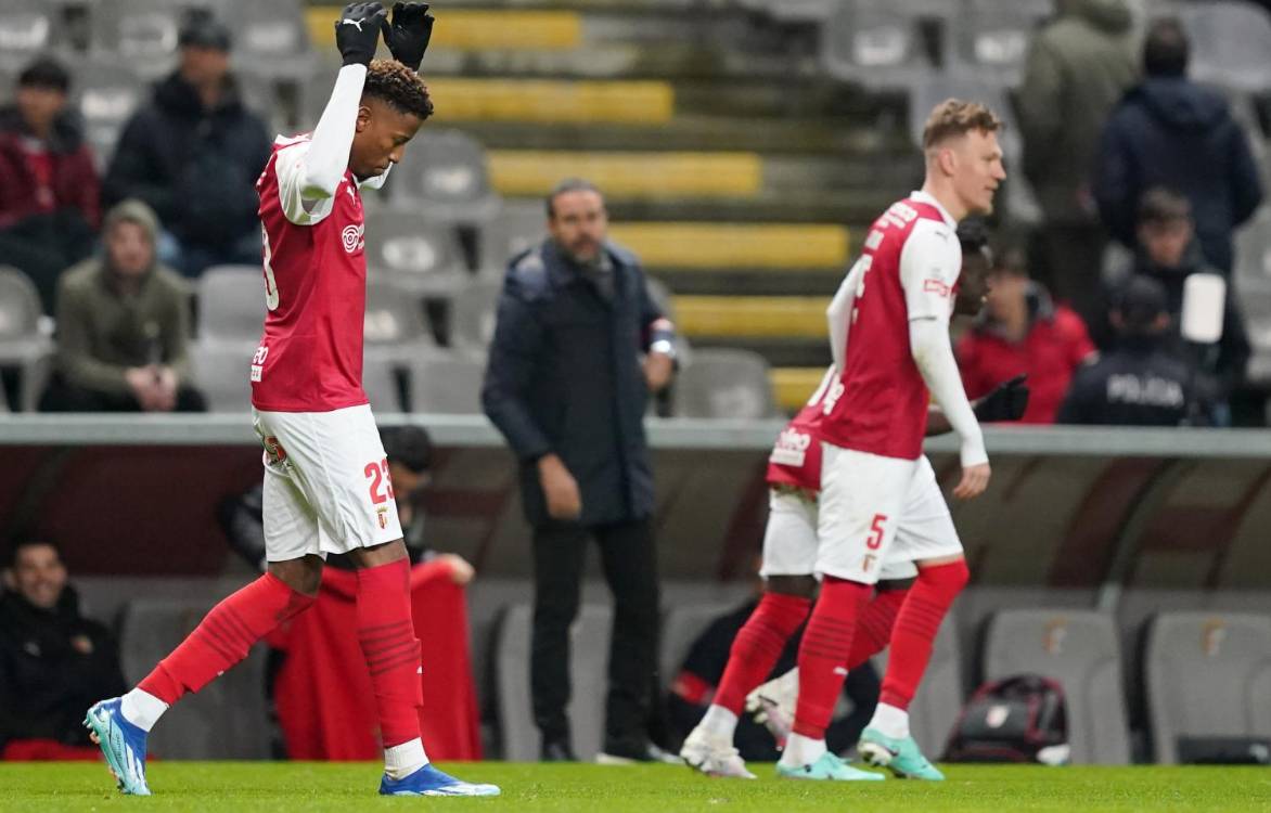 Sporting de Braga vence Estrela da Amadora e ‘cola’ ao FC Porto no terceiro lugar