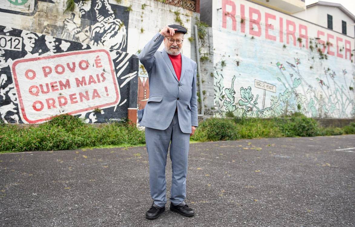 Vida “surpreendente” do padre Martins Júnior origina um romance biográfico