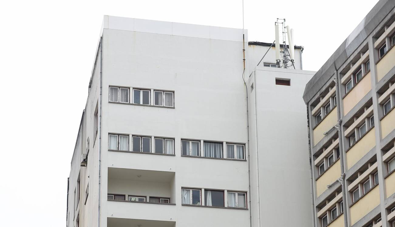 Dois jovens alcoolizados assistidos no Funchal esta madrugada