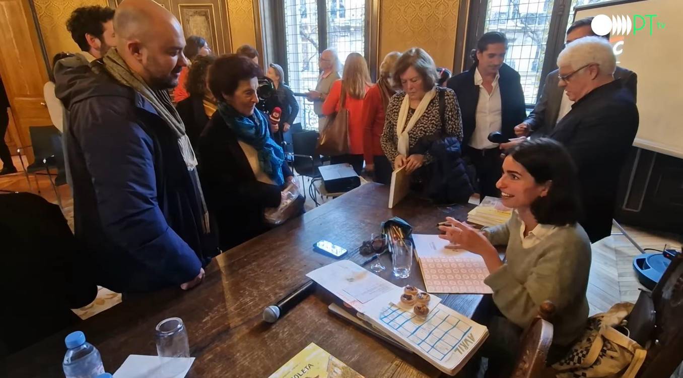 Luso-francesa Madeleine Pereira fala de emigração e família na BD “Borboleta”