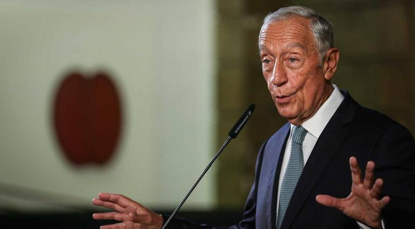 Marcelo enaltece “coerência, coragem e irreverência” de deputada carismática