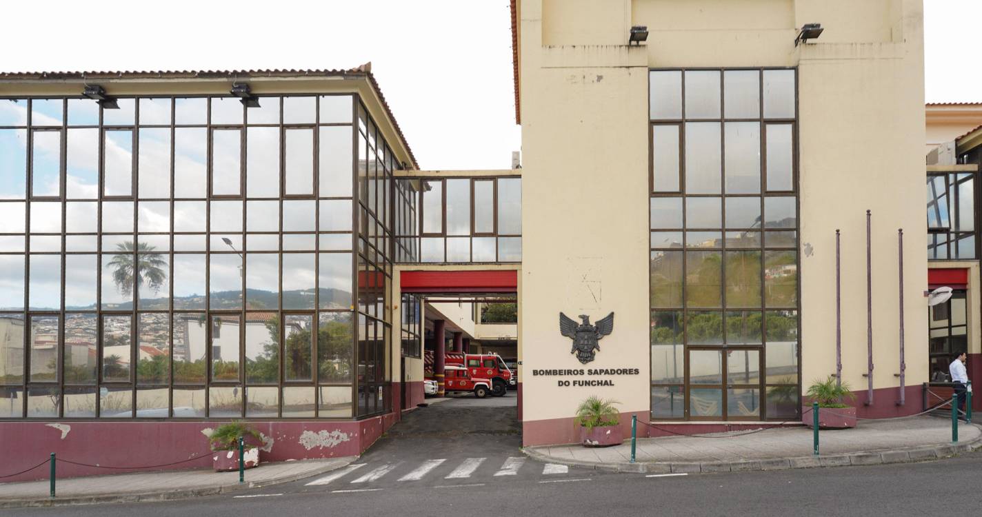 Despiste durante a madrugada resultou em três feridos