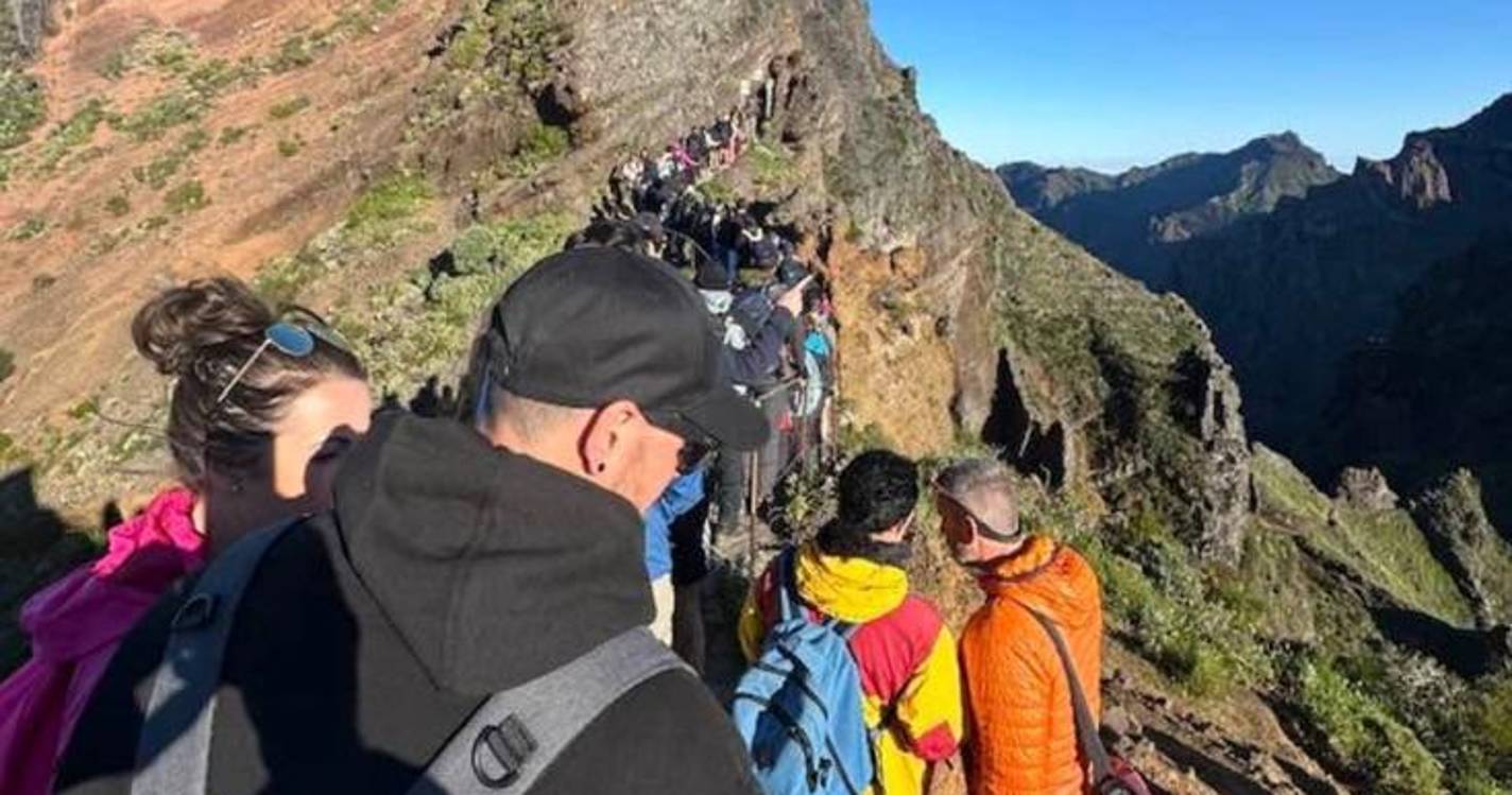 Centenas no Pico do Areeiro provocam constrangimentos no acesso ao percurso