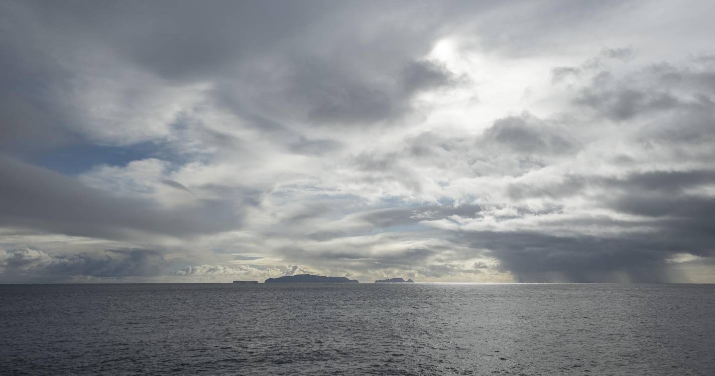 Sismo esta madrugada a sudeste das Desertas
