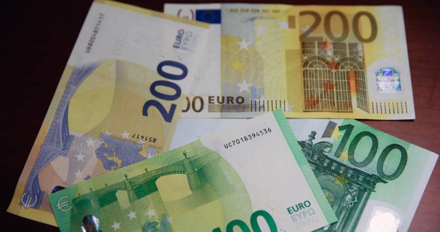 Portugal com excedente orçamental histórico de 1,2% em 2023