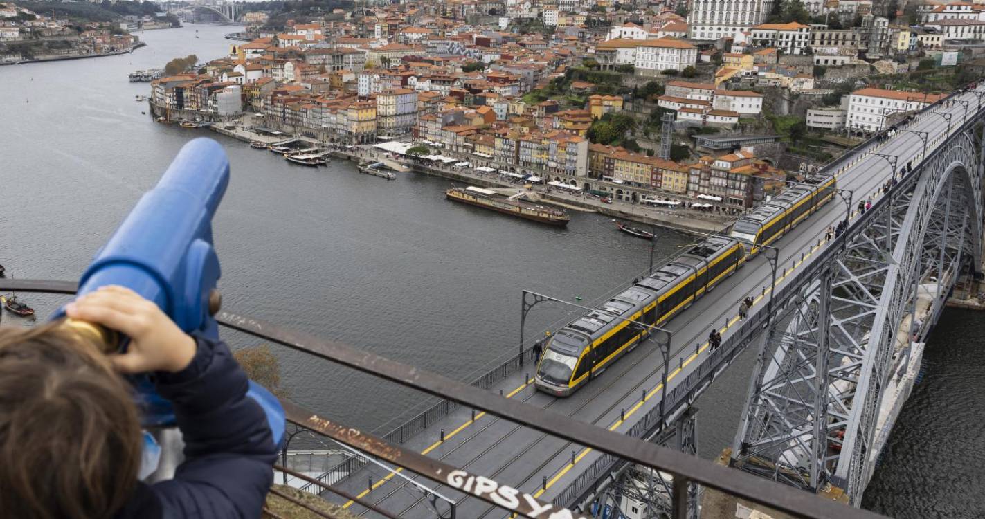 Governo autoriza expropriações em Gaia para construção da Linha Rubi do Metro do Porto