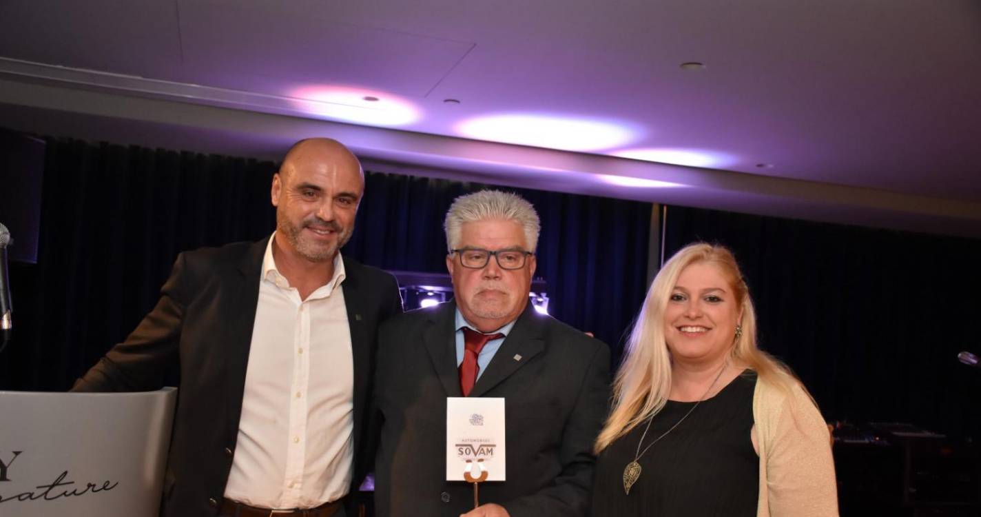 Jantar de Natal do Clube do Automóveis Clássicos da Madeira juntou mais de uma centena de sócios (com fotos)