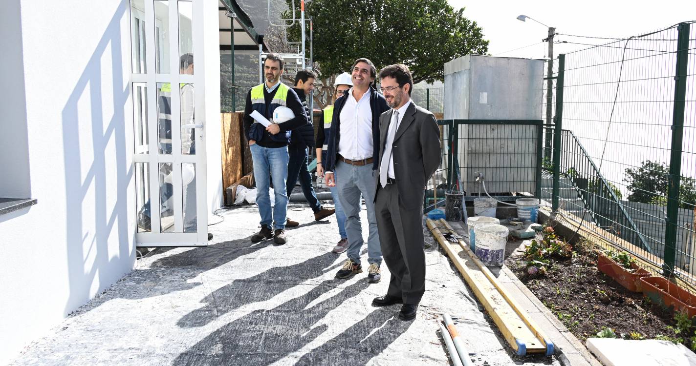 Obras na Escola Dr. Manuel da Silva Leça devem terminar em junho