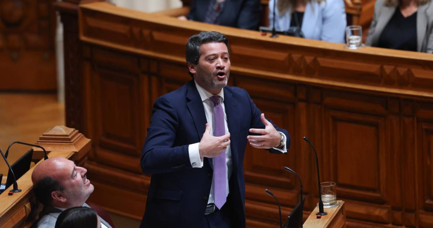 Governo: Ventura acusa Montenegro de chantagem e avisa que “vai correr mal”