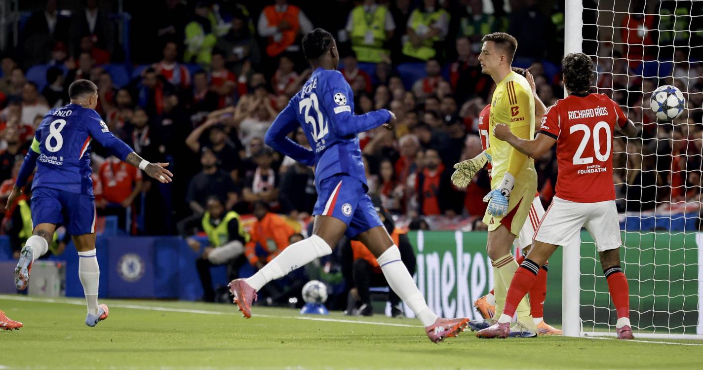 Liga dos Campeões: Benfica com derrota tangencial na casa do Chelsea