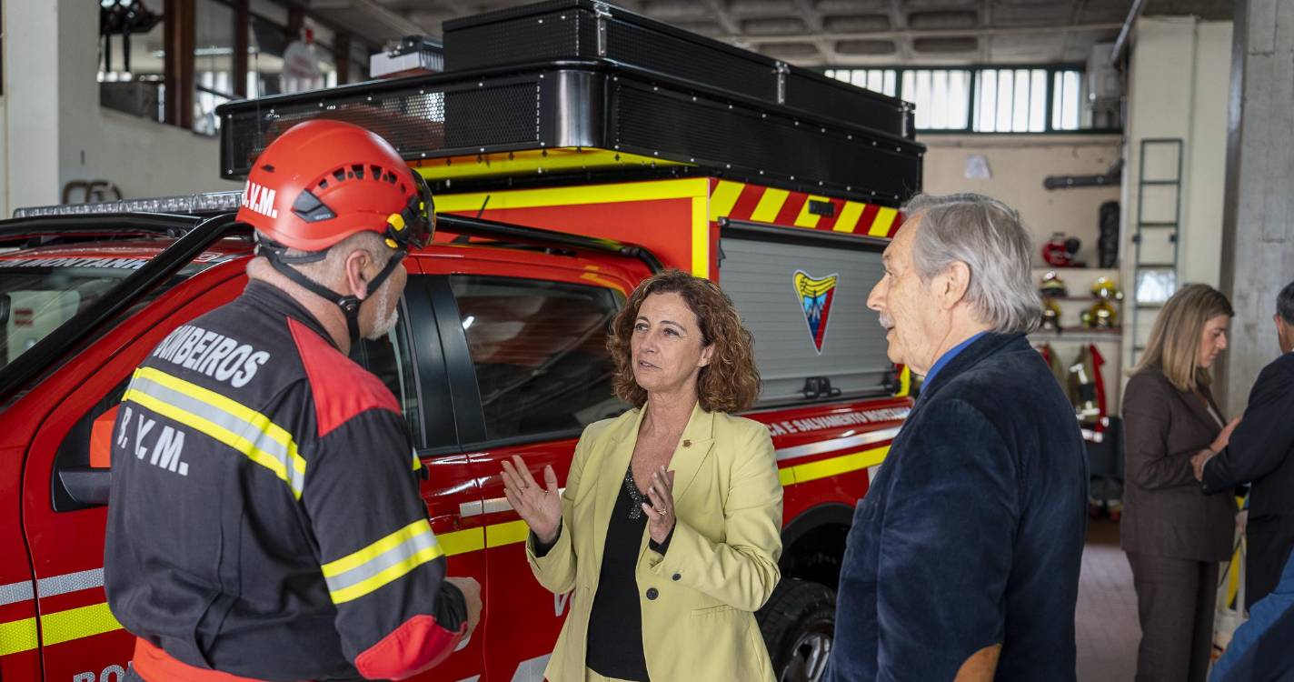 OPF: Entregue viatura 4x4 aos Bombeiros Voluntários Madeirenses