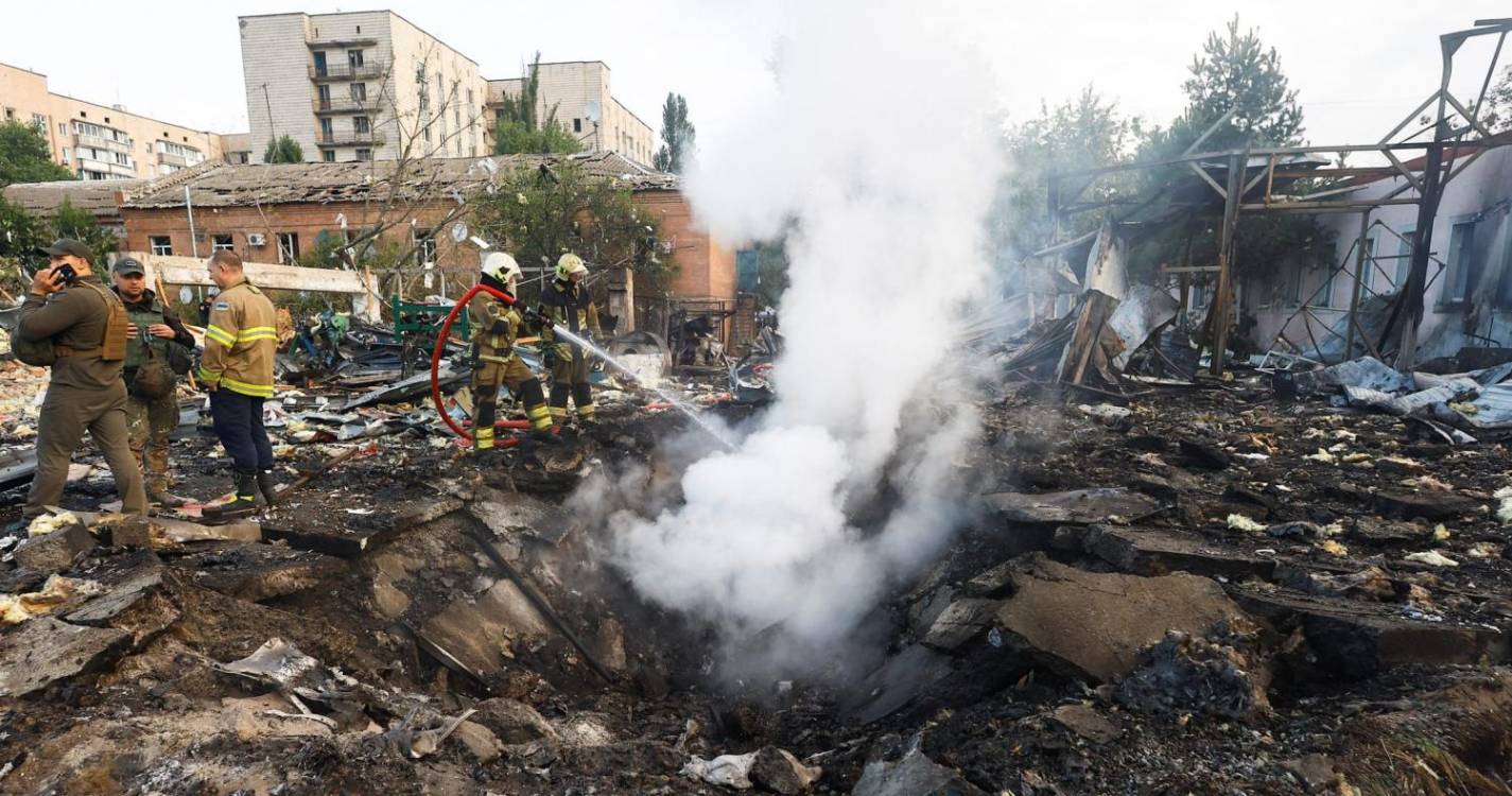 Ucrânia: Bombardeamento sobre cidade russa causa cinco mortes