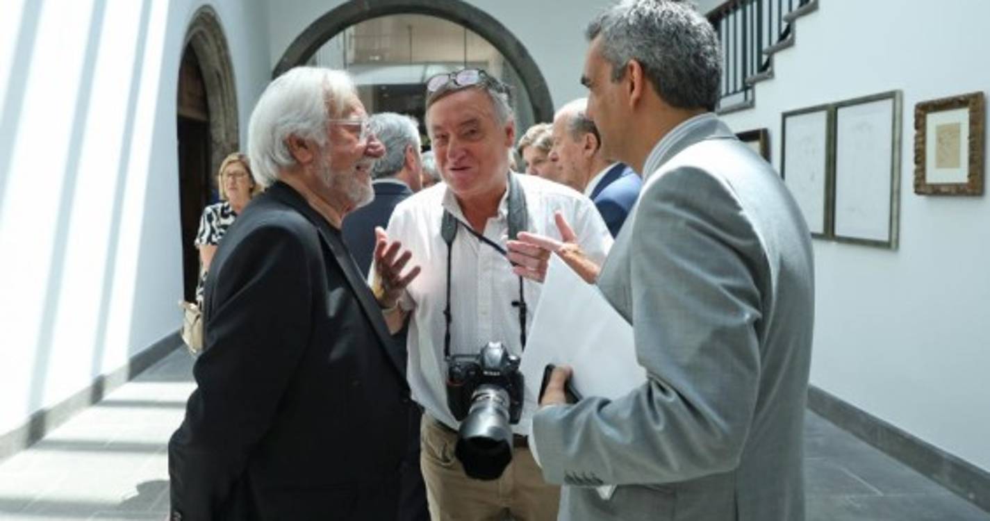 Veja como foi a homenagem ao escultor Francisco Simões