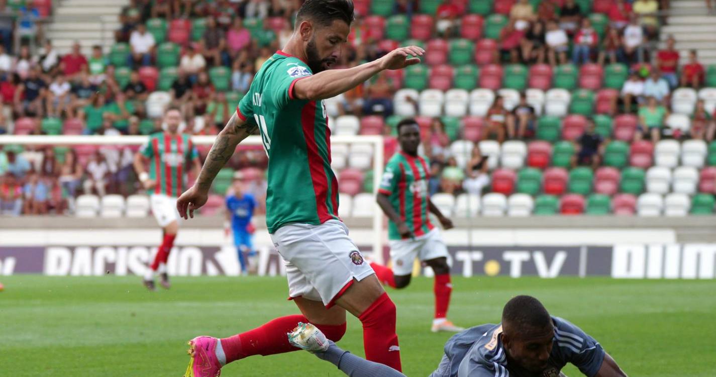 Marítimo morreu na praia e está fora do play-off