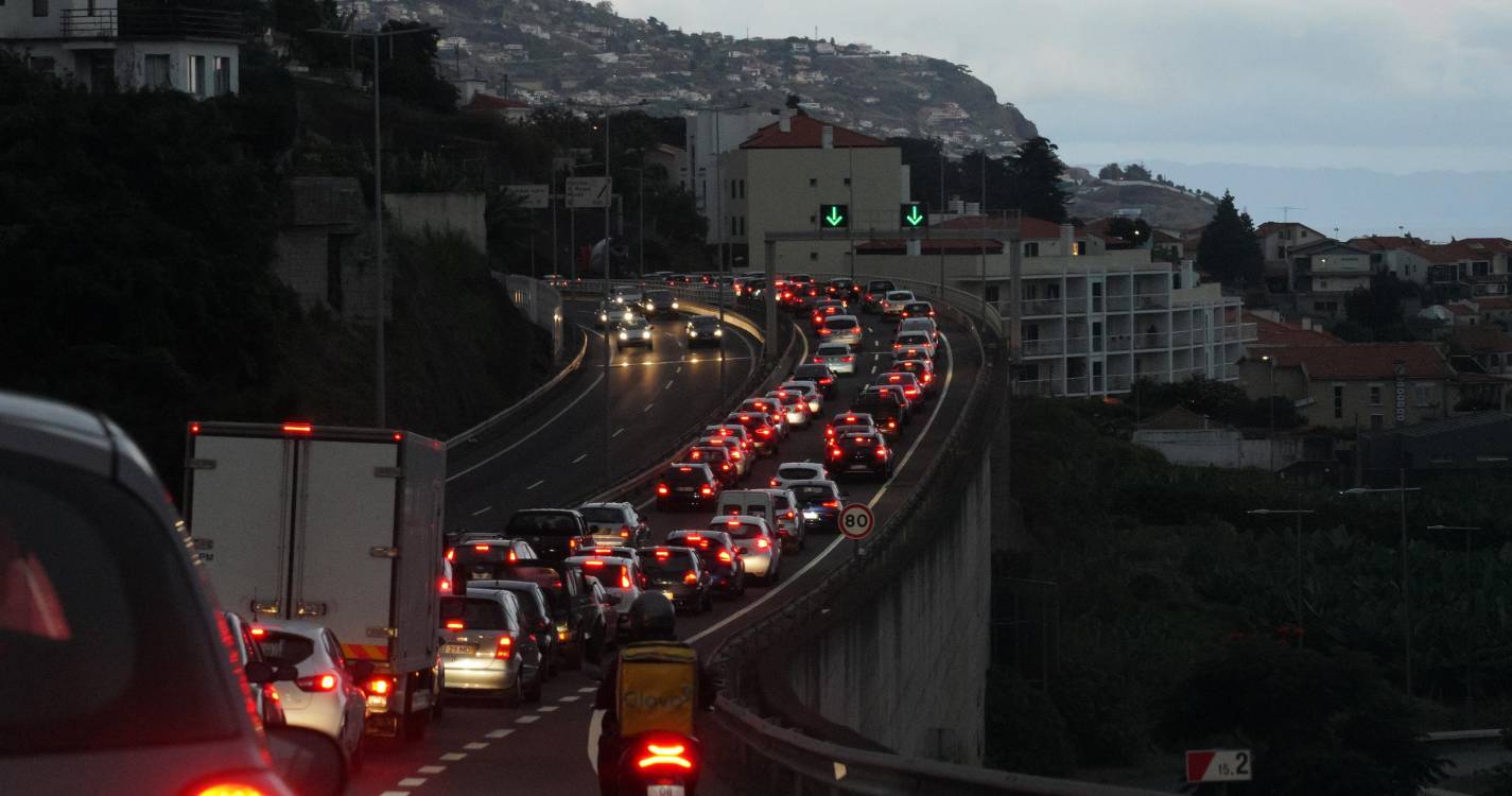 Tráfego médio diário ponderado na Via Rápida aumentou 5,8% face ao ano precedente