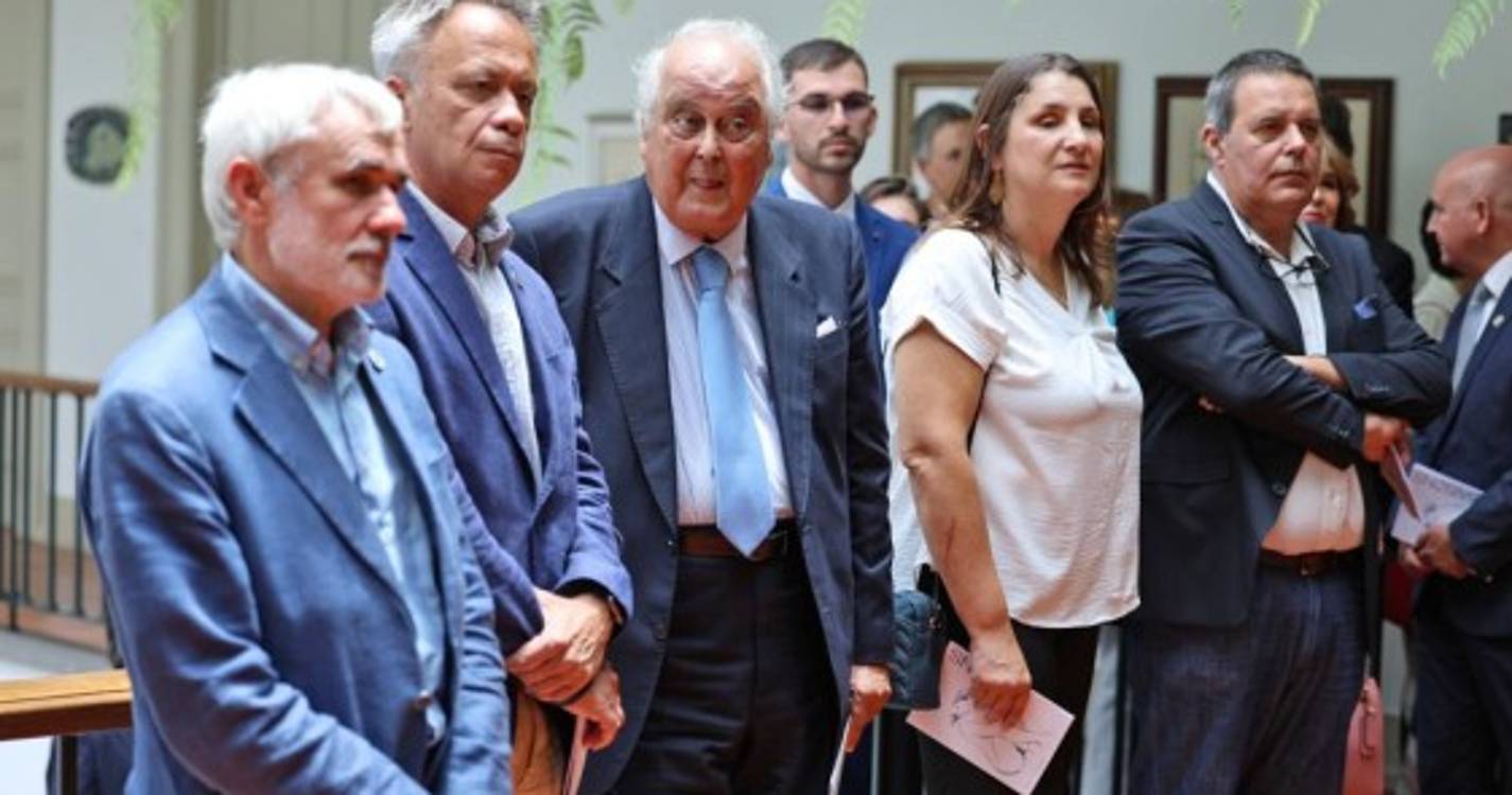 Veja como foi a homenagem ao escultor Francisco Simões