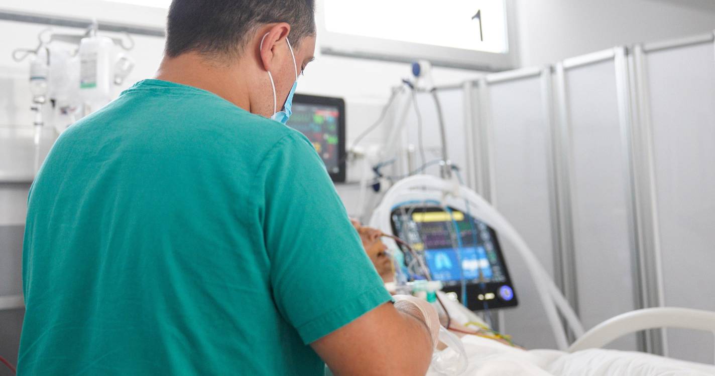 Partidos da oposição querem profissão de enfermagem como de desgaste rápido