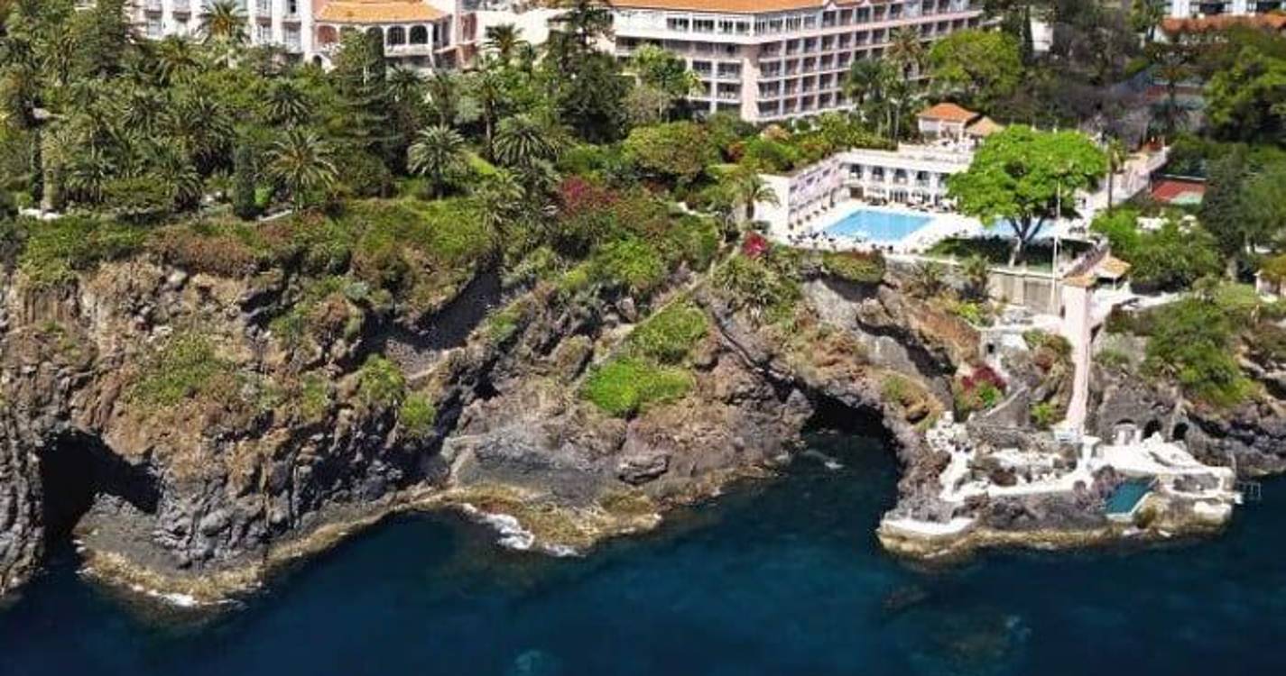 Cinco hotéis da Madeira na lista de melhores do mundo, com o Reid’s a liderar a tabela nacional