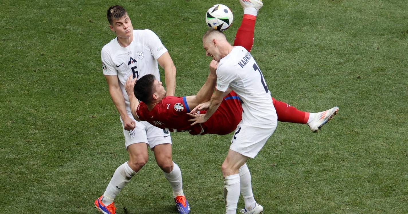 Sérvia evita derrota nos descontos diante da Eslovénia