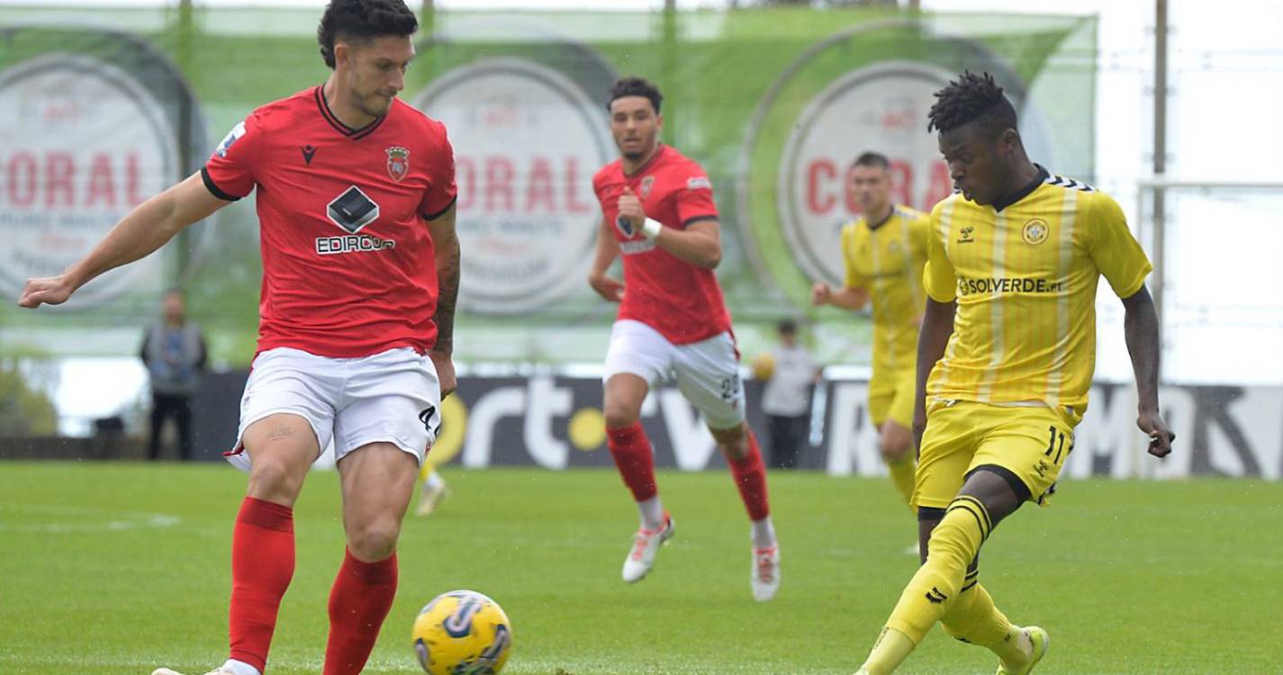 II Liga: Nacional vence Penafiel de reviravolta