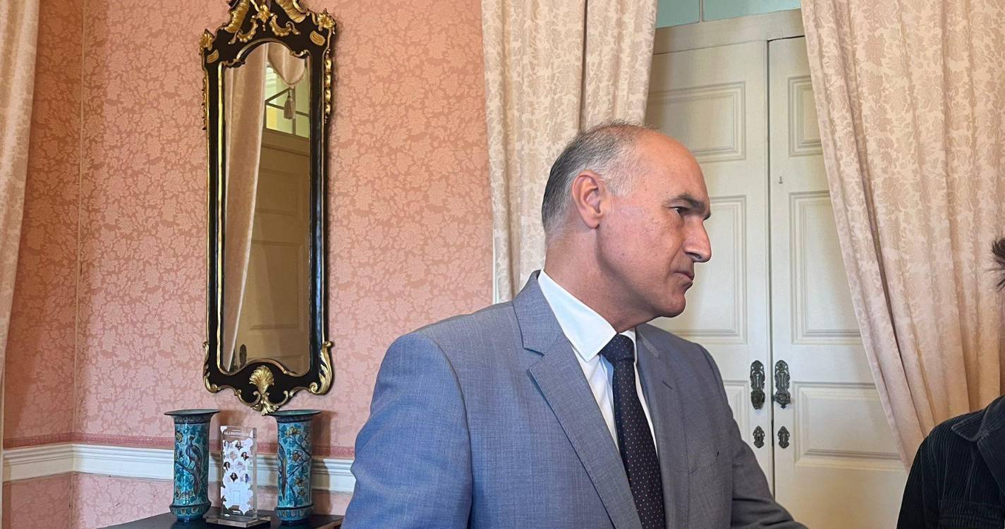 Funchal atualiza regulamento de taxas e licenças com 16 anos