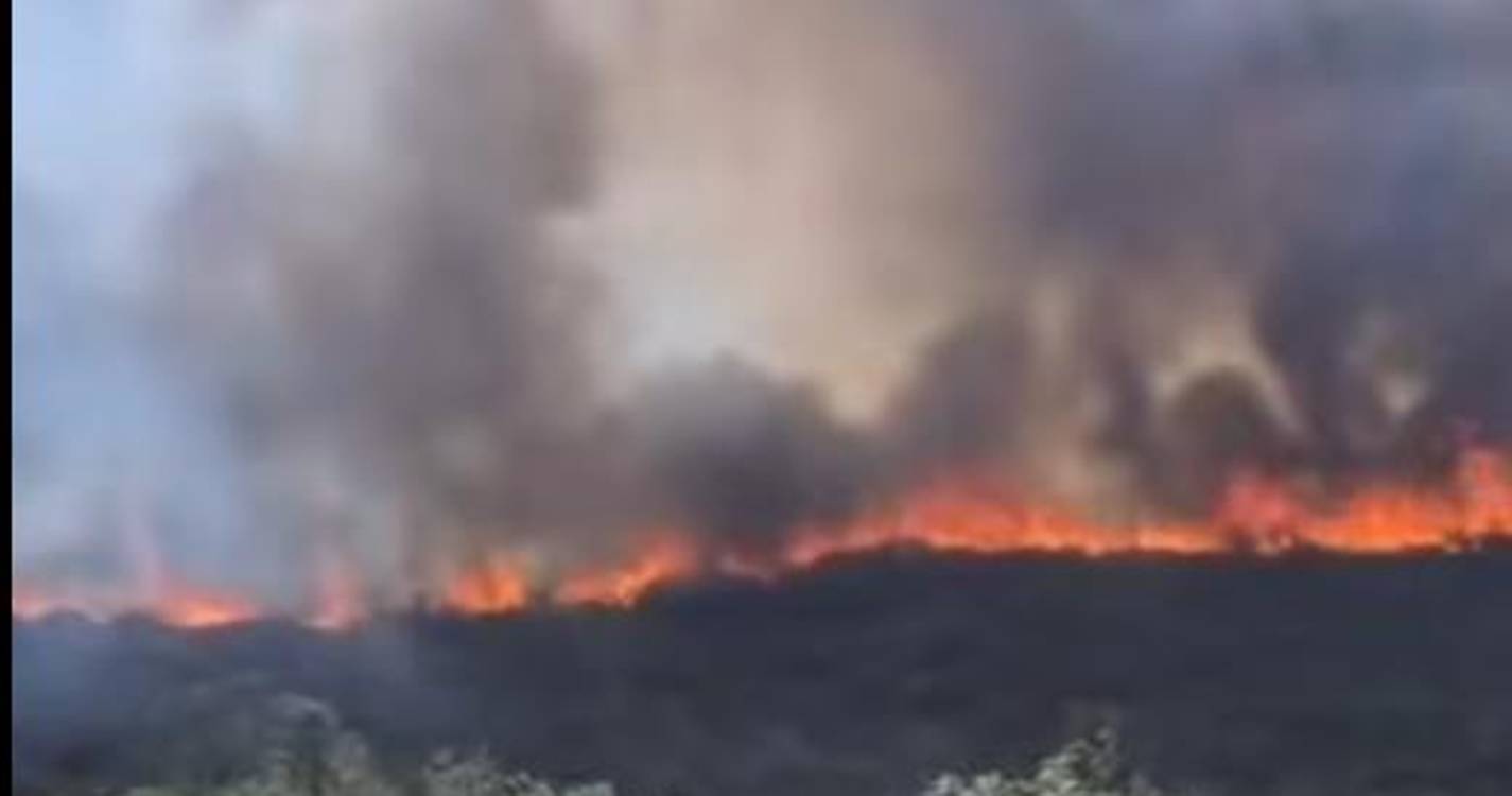 Incêndio:Fogo que veio de Espanha e ativo em Vilar de Perdizes vai obrigar a reforço de meios