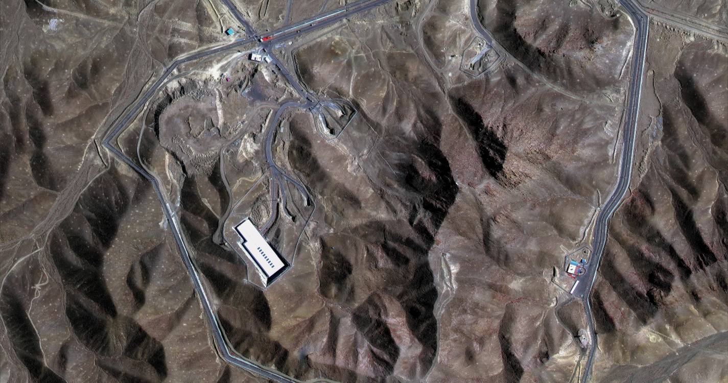 EUA afirma que operação teve um “êxito esmagador” e que programa nuclear iraniano foi devastado