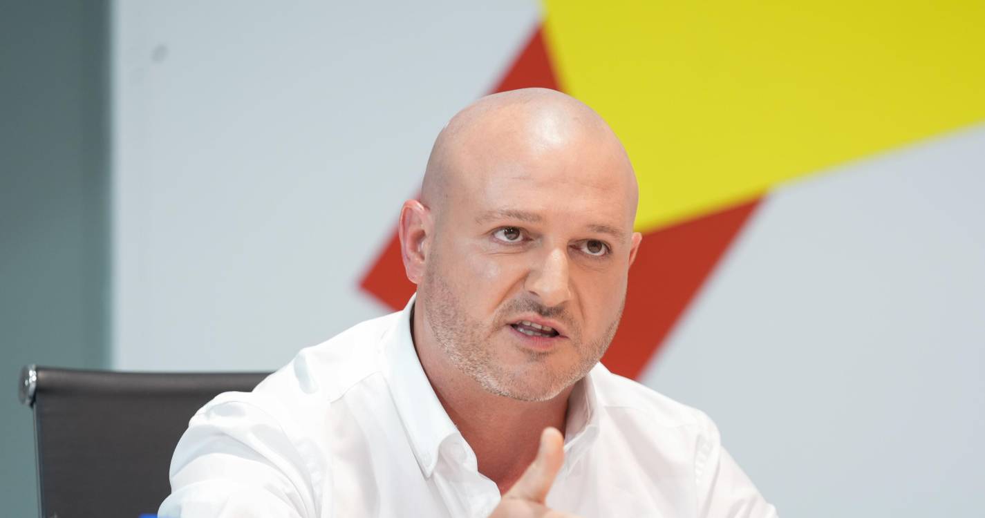 Movimento RB1 duvida de solução proposta pelo Governo para trânsito na Ribeira Brava