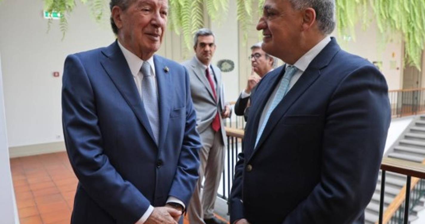 Veja como foi a homenagem ao escultor Francisco Simões