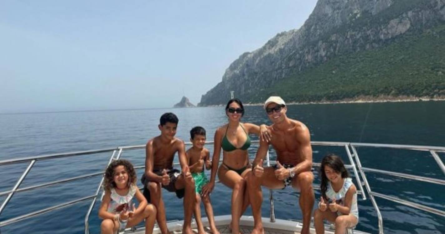 CR7 de férias com a família, veja as fotos