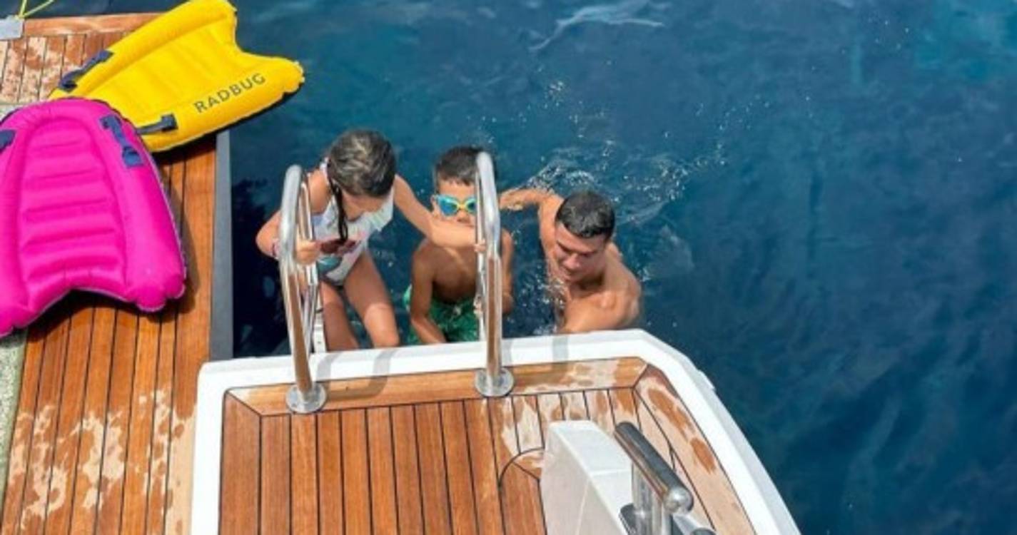 CR7 de férias com a família, veja as fotos