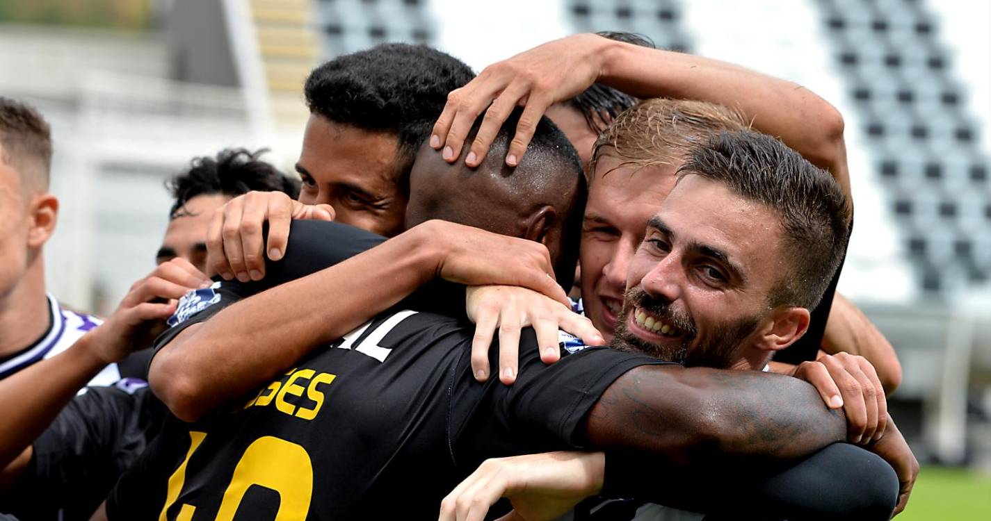 II Liga: Nacional vence Benfica B e segue na luta pela subida direta
