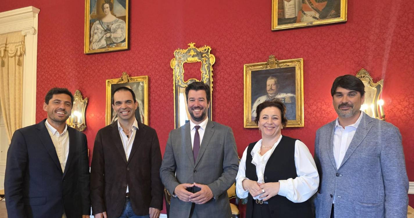 Confiança questiona adjudicação de um milhão sem concurso público